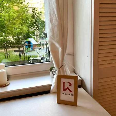 Apartament 2-rooms Cute Apartment, Metro, Wi-fi - By Hik Warszawa