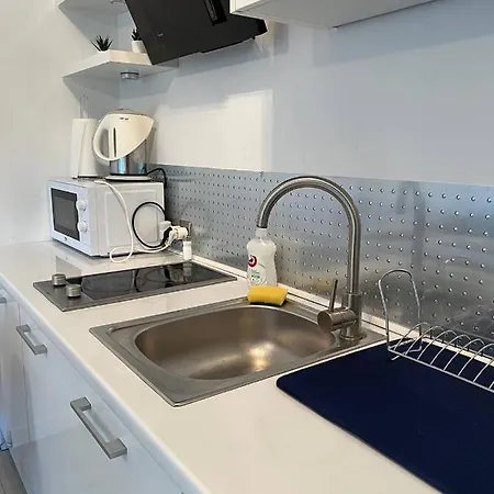 2-rooms Cute Apartment, Metro, Wi-fi - By Hik Warszawa